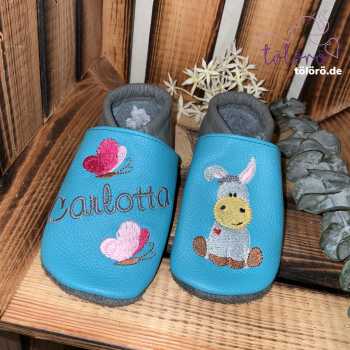 Name mit Schmetterlingen und Eselchen