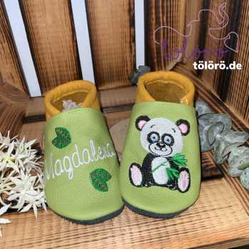 Name mit Blätter und Panda