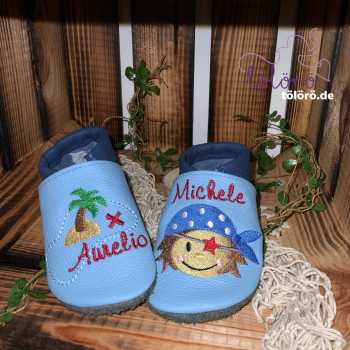 Name mit Insel und Pirat