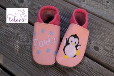 Name mit Schneeflocken und Pinguin