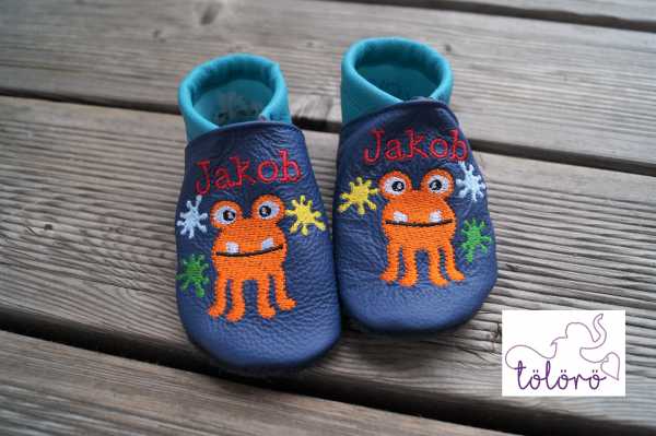 Name mit Farbkleckse und Monsterchen